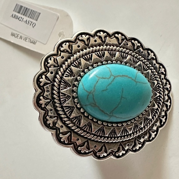Boho Western-Style Turquoise Statement Ring – Adjustable Concho Design - Picture 2 of 5